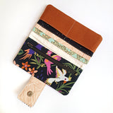 ארנק קנבס | בין הפסים