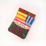 ארנק טבעוני קטן מבדים טבעיים – עיצוב מקומי ועבודת יד בהשראת הטבע