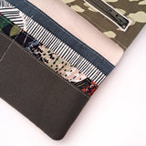 ארנק קנבס בעבודת יד, טבעוני ומעוצב עם הדפס אורגני ברקע טבע ירוק או נגיעות של כחול